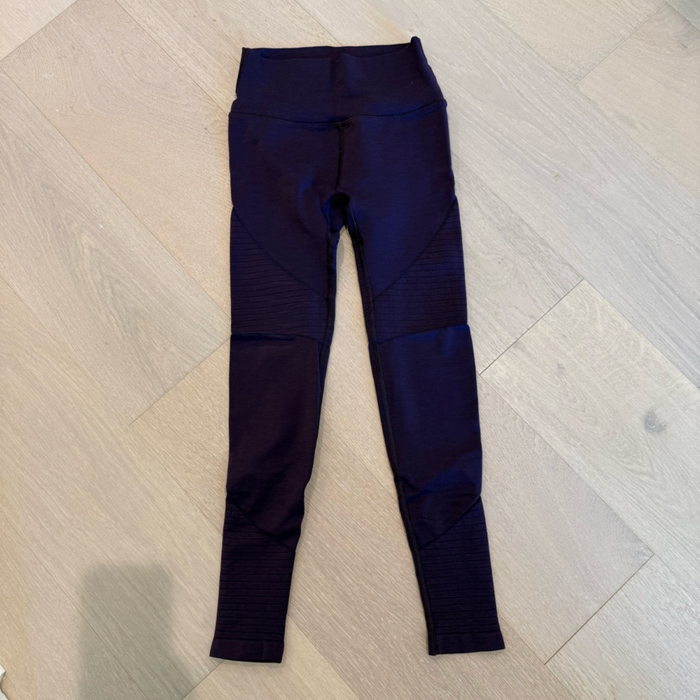 Alphalete leggings